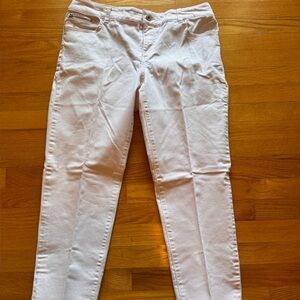 Chico's Women's Ultimate Fit Ankle platinum Denim jeans light pink